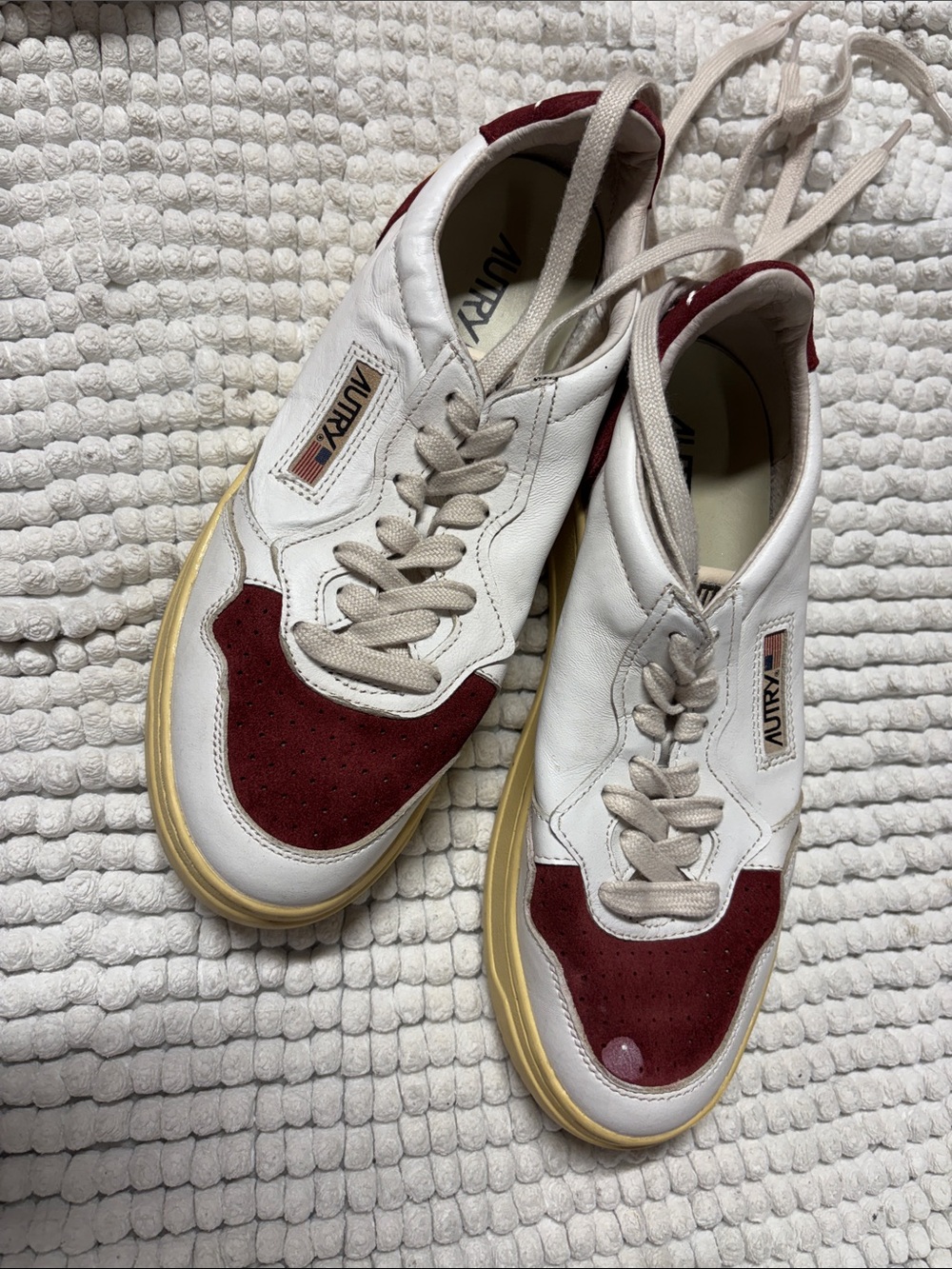 Autry Women's White and Burgundy Retro Leather Sneakers